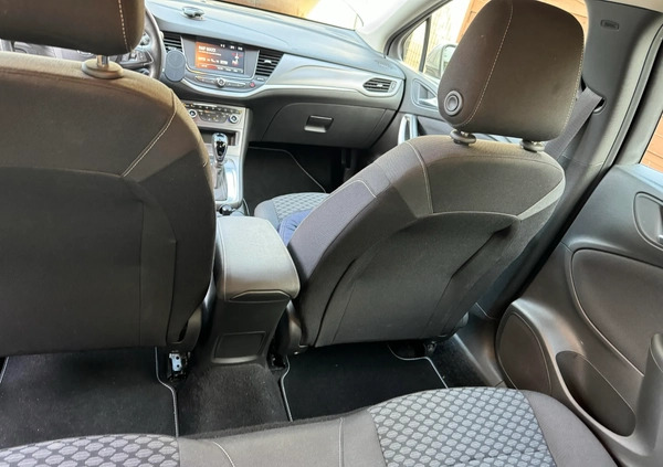 Opel Astra cena 69900 przebieg: 50303, rok produkcji 2019 z Końskie małe 121